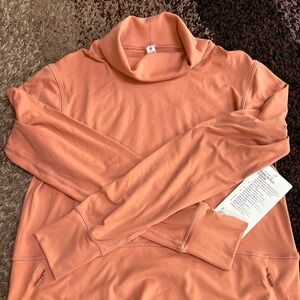 Lululemon brand new pullover!
